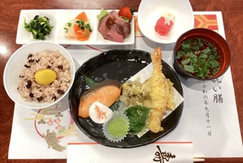 敬老お祝い膳（写真）