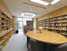 図書室（写真）