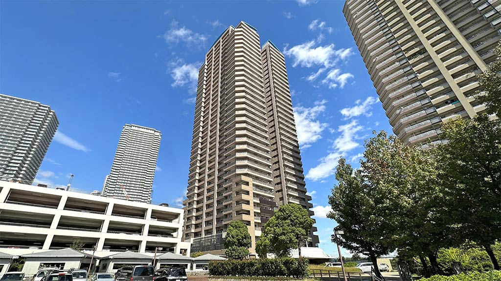 公営住宅トミンタワー東雲の外観写真
