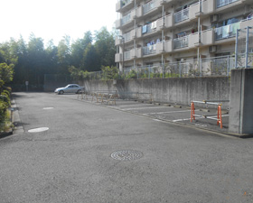 都営別所一丁目第3団地駐車場の写真