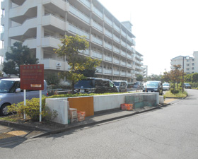 都営日野平山四丁目アパート駐車場の写真