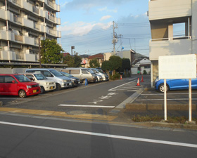 都営羽衣町一丁目第2アパート駐車場の画像