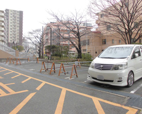 都営町屋六丁目第2アパート駐車場の写真