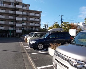 都営町屋六丁目アパート駐車場の写真