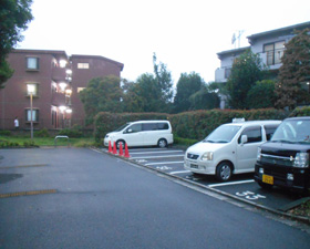 都営中島町アパート駐車場の写真