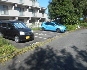 都営聖ケ丘団地駐車場の画像