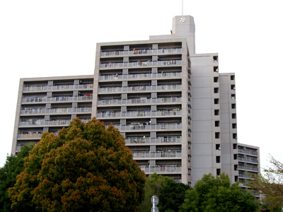 多摩ニュータウン 南大沢団地（五丁目）の写真