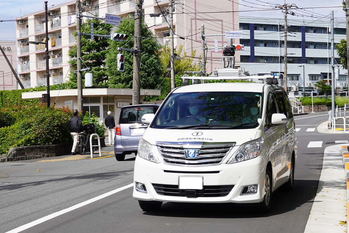 実験車両の写真