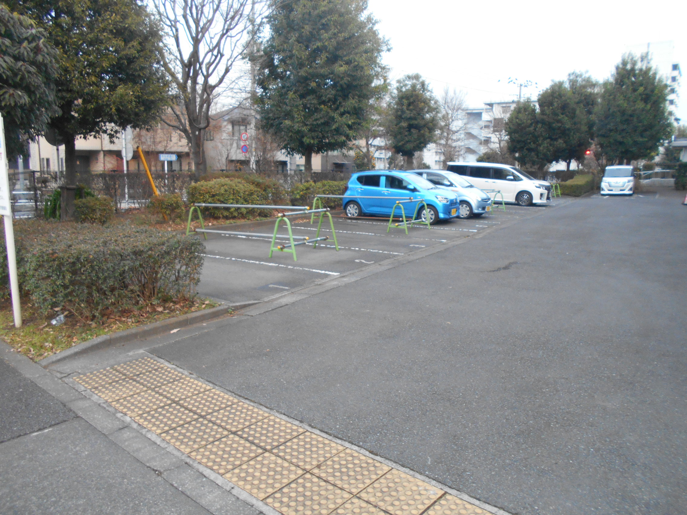 都営金森第9アパート駐車場の画像