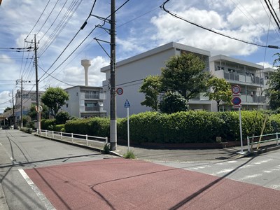都営下石原第2アパート【電気自動車対応】駐車場の画像