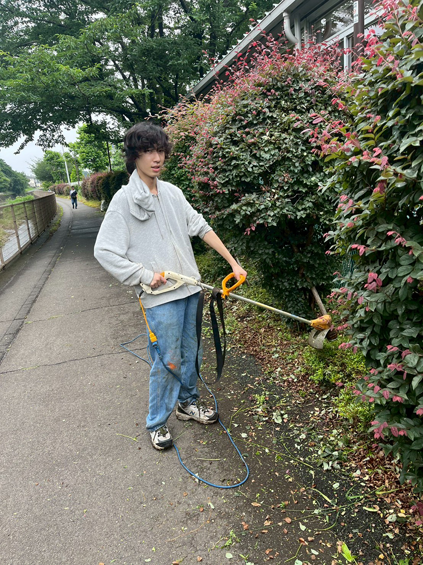 除草作業の写真