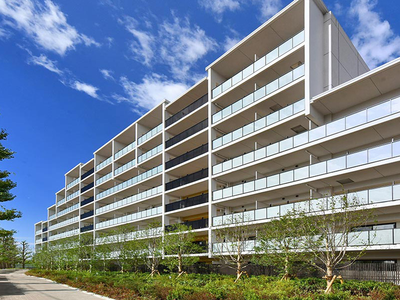 カーメスト興野町外観写真