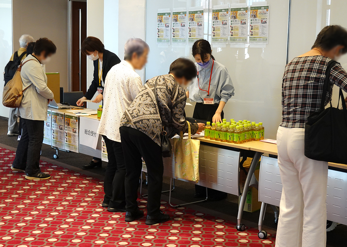 受付の様子写真