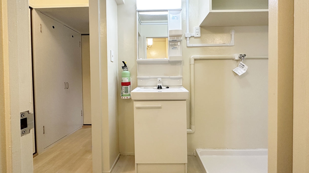 Hタイプ(3DK)　洗面脱衣室1