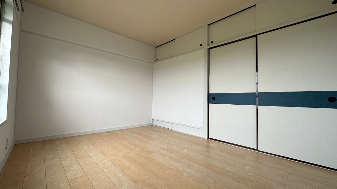 NSR6タイプ(3DK) 洋室(6.4畳)2