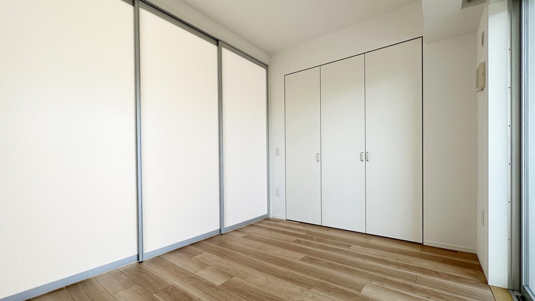 AL1rタイプ(1LDK)　洋室(6畳)2