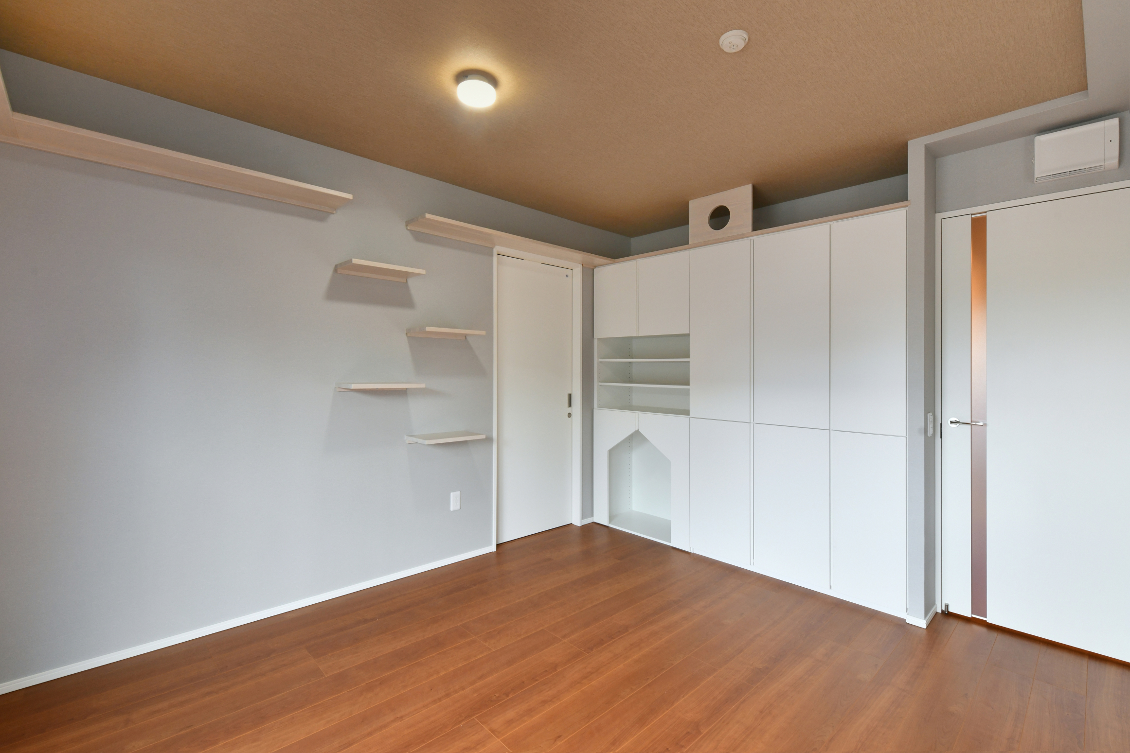 キャットウォーク（一部住戸のみ）の画像