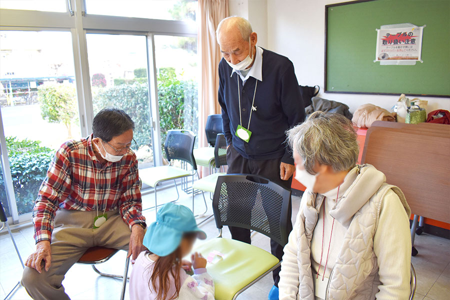 園児とのふれあい交流会の様子⑥