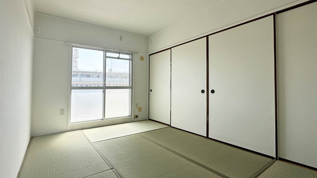 KNタイプ(2DK)　和室3(6畳)